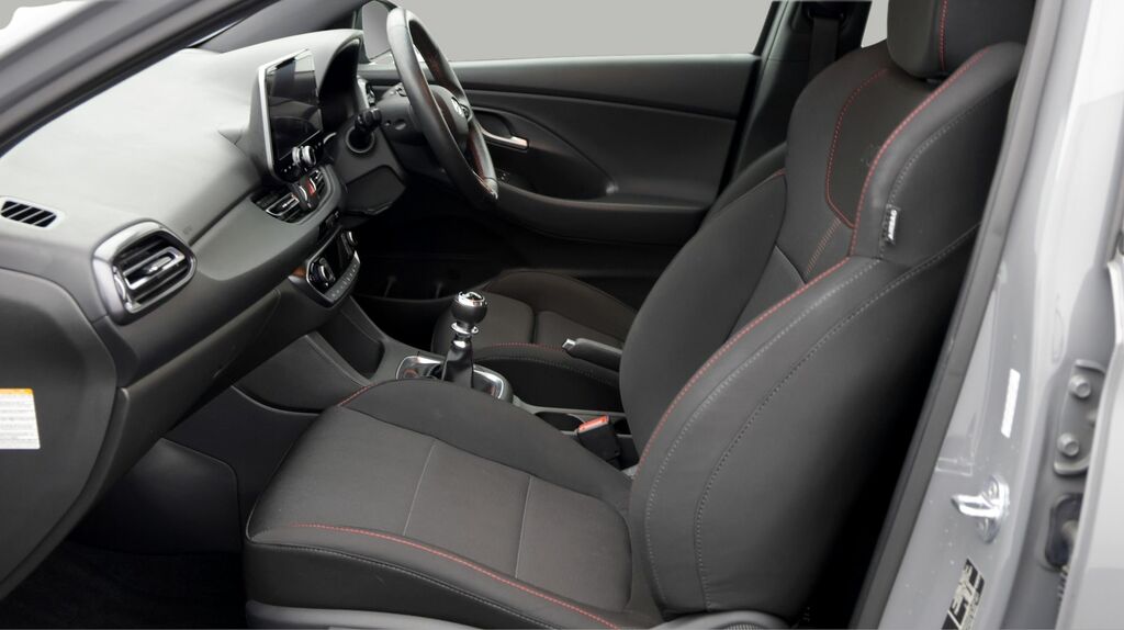 Hyundai I30 1L Se Connect Black #14