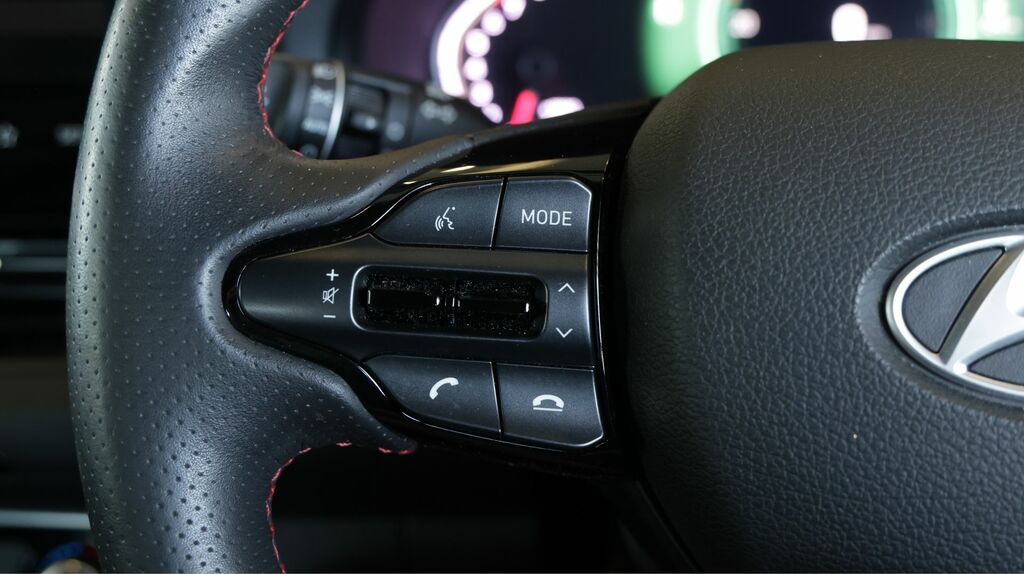 Hyundai I30 1L Se Connect Black #23