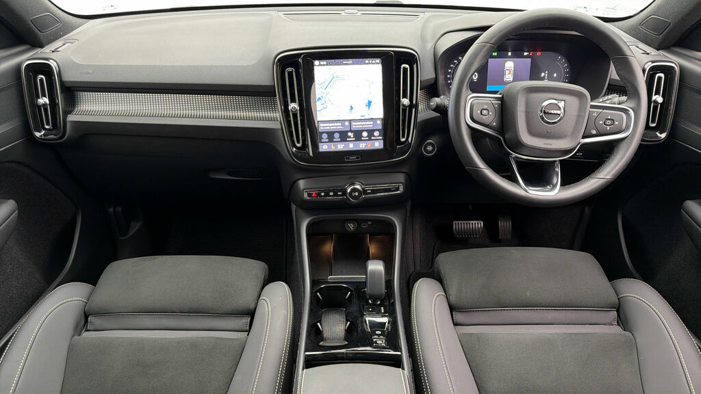 Volvo XC40 Recharge Core, Single Motor, Black #12