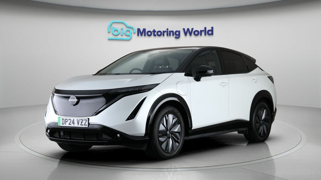 Nissan Ariya Advance White #3