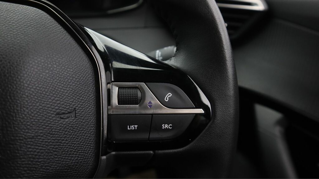 Peugeot 2008 Puretech Ss Allure Blue #23
