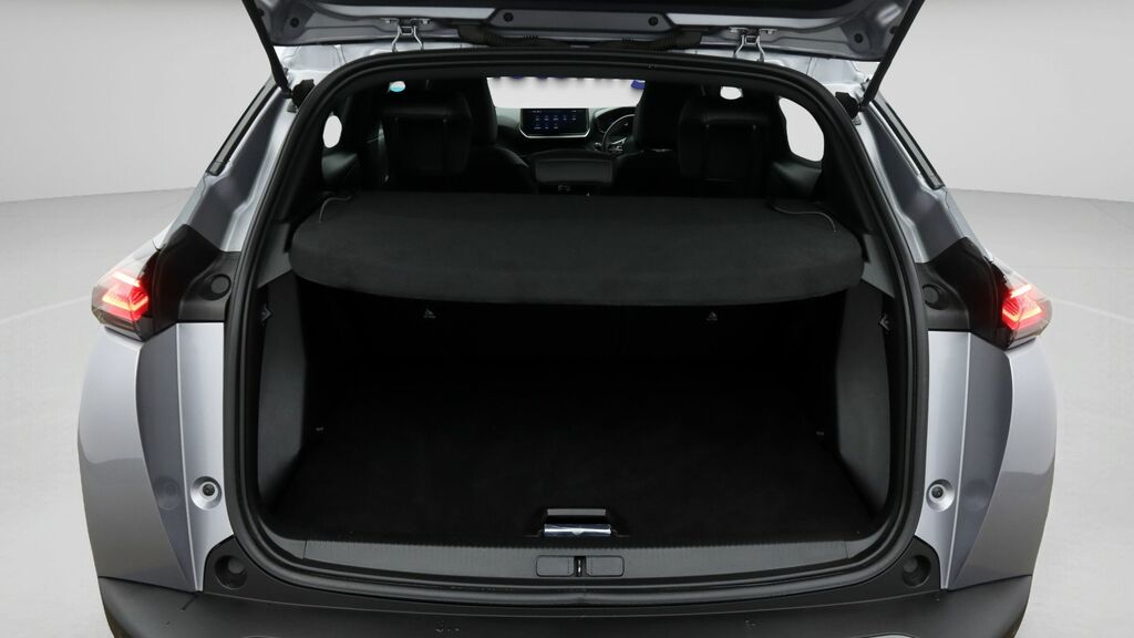 Peugeot 2008 Puretech Ss Allure Blue #17