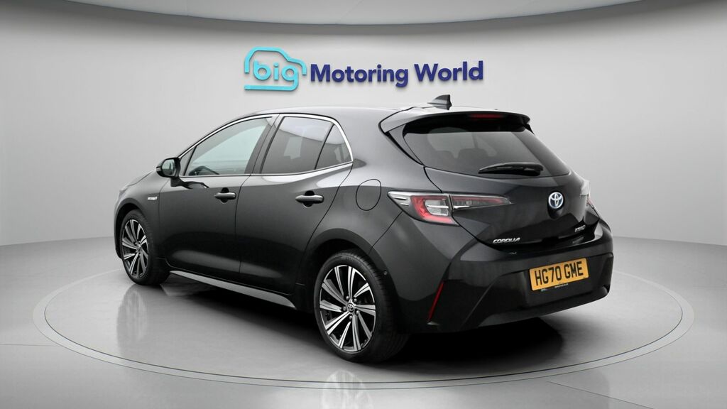 Toyota Corolla Design Black #5
