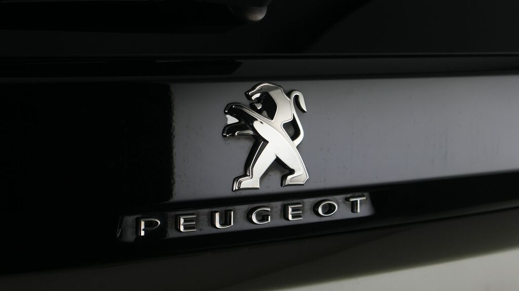 Peugeot 5008 1.2 Puretech Gpf Green #19
