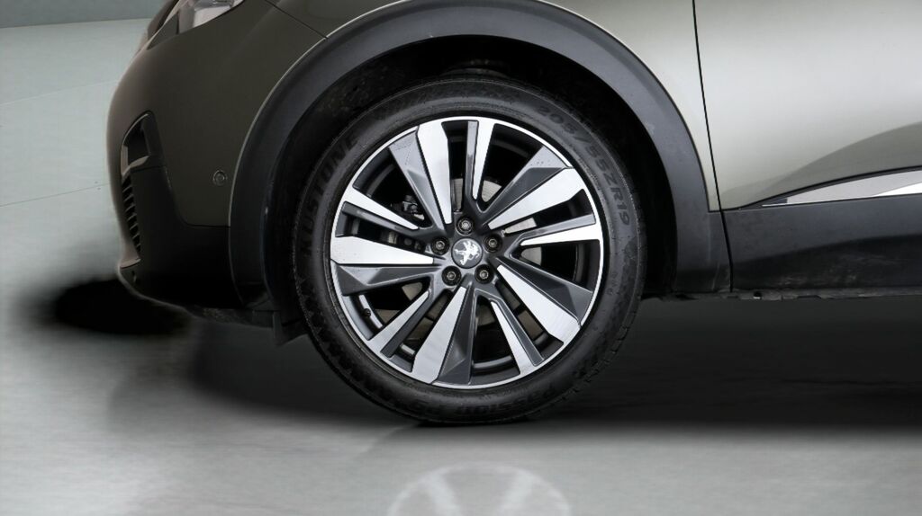 Peugeot 5008 1.2 Puretech Gpf Green #17