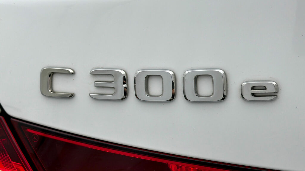 Mercedes-Benz C Class C 300 Amg Line Premium Plus Blue #19