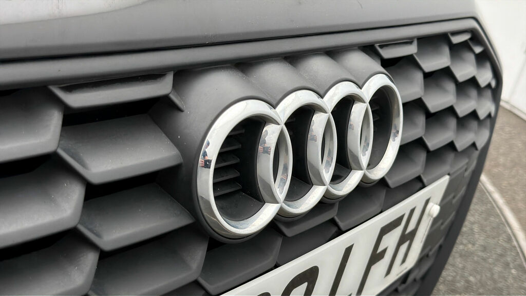 Audi A3 35 Tfsi Edition 1 Comfortsound Green #20