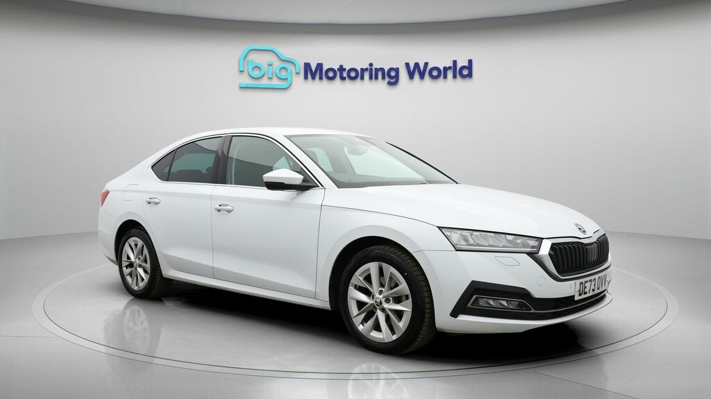 Skoda Octavia Se L White
