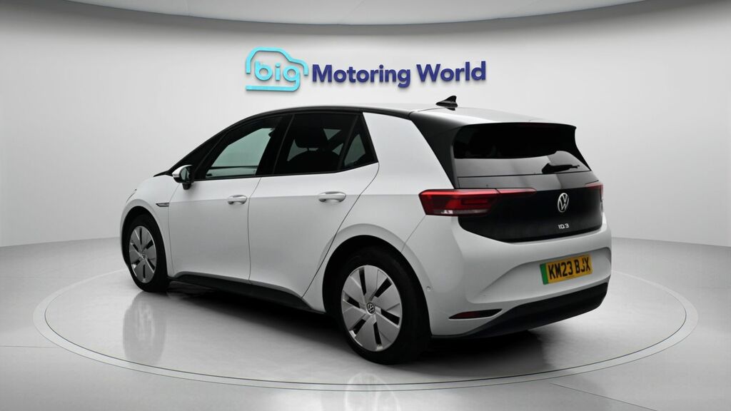 Volkswagen ID.3 Life White #5