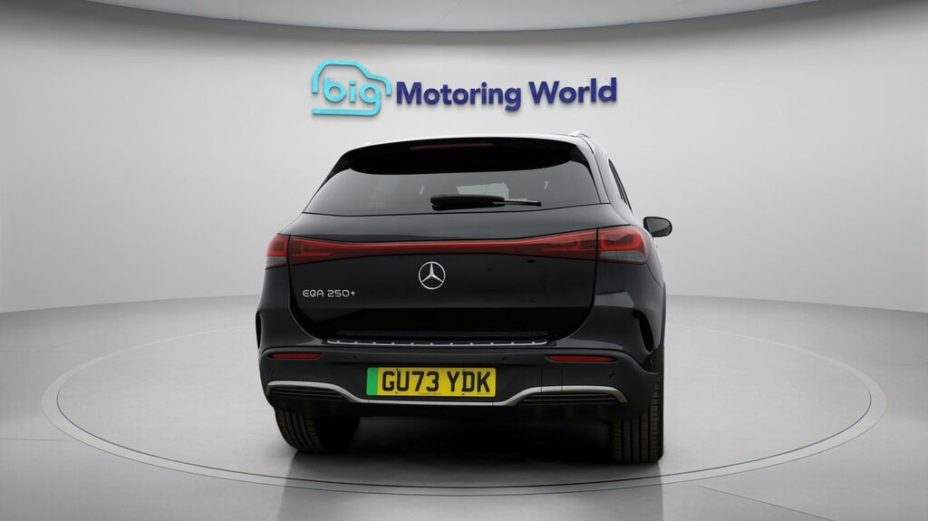Mercedes-Benz EQA Amg Line Black #6