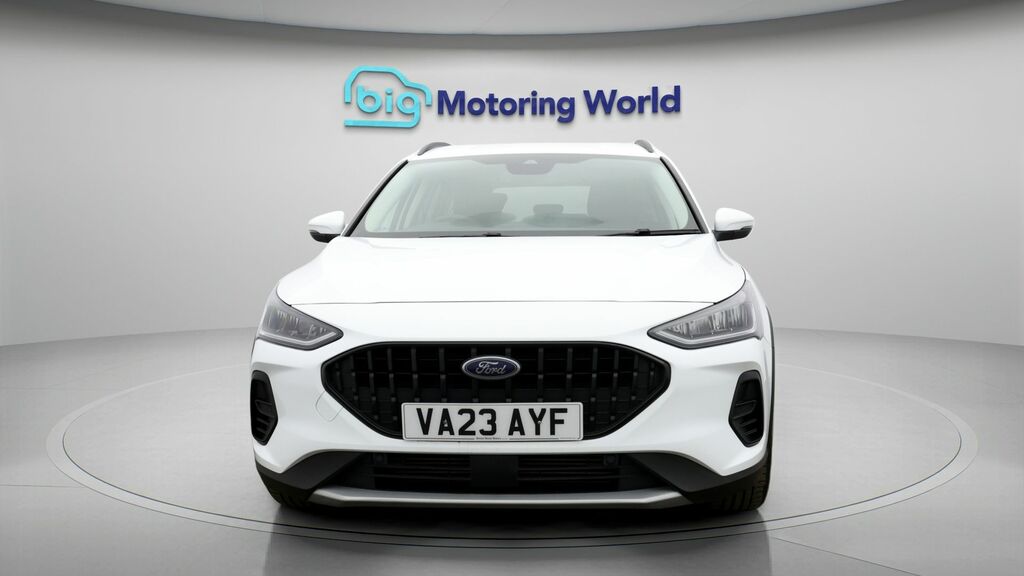 Ford Focus Active VA23AYF White #2