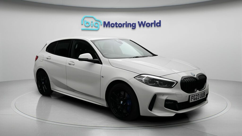 BMW 1 Series M Sport White