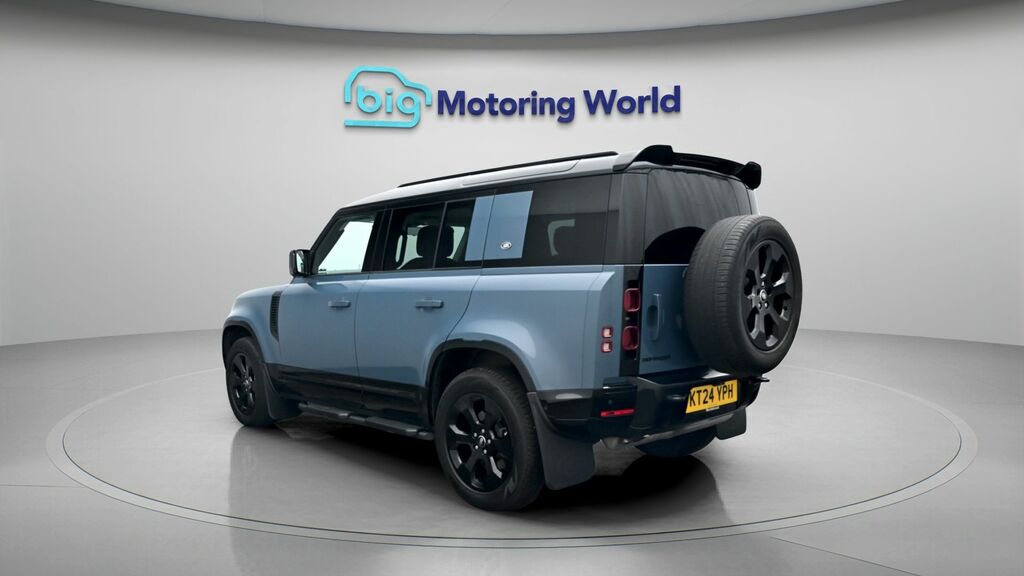 Land Rover Defender 110 X-dynamic Hse Blue #5
