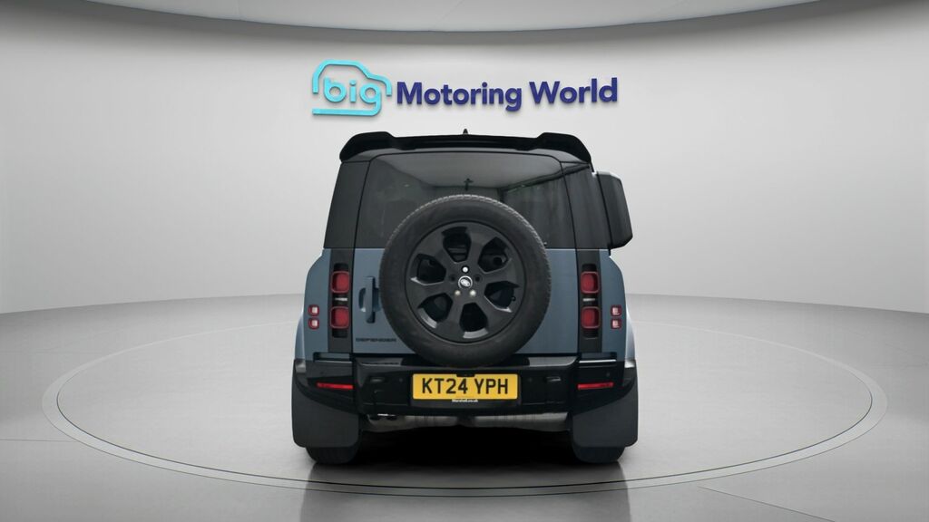Land Rover Defender 110 X-dynamic Hse Blue #6