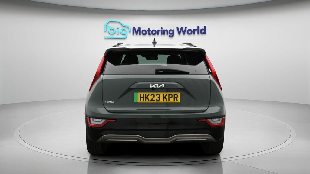 Kia Niro 4 Green #6
