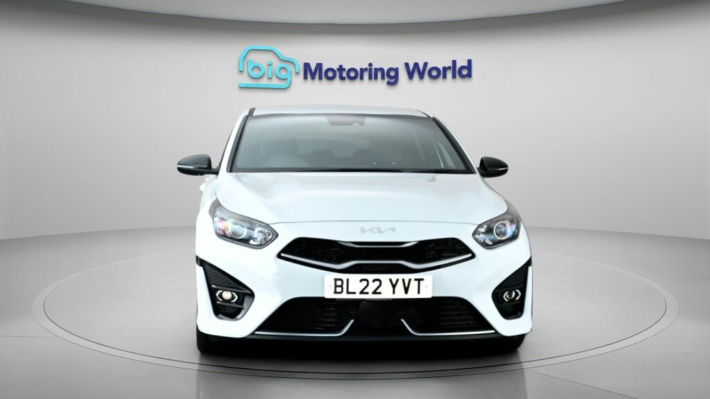 Kia Proceed Gt-line White #2