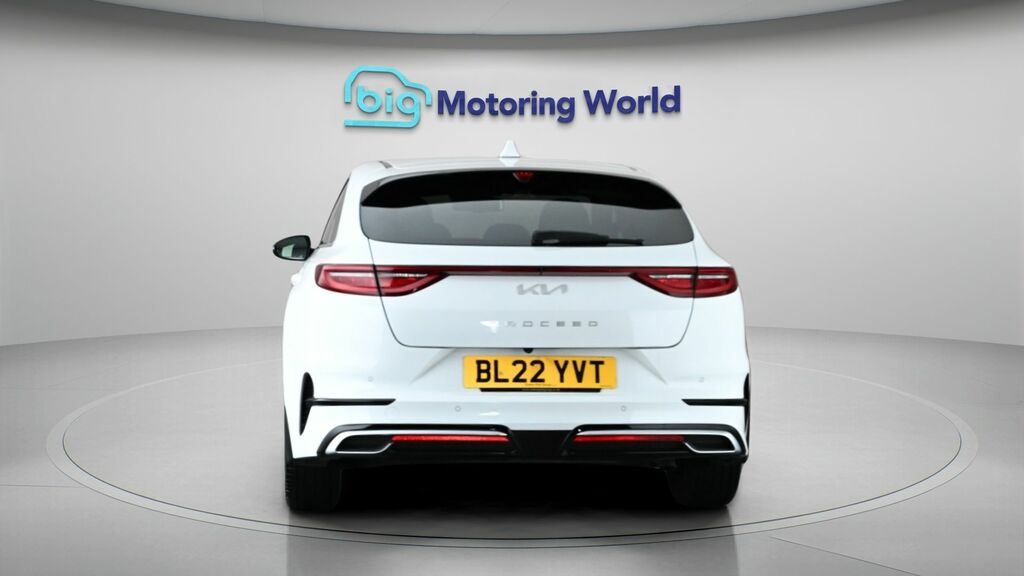 Kia Proceed Gt-line White #6