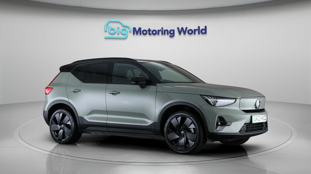 Volvo XC40 Ultimate Green