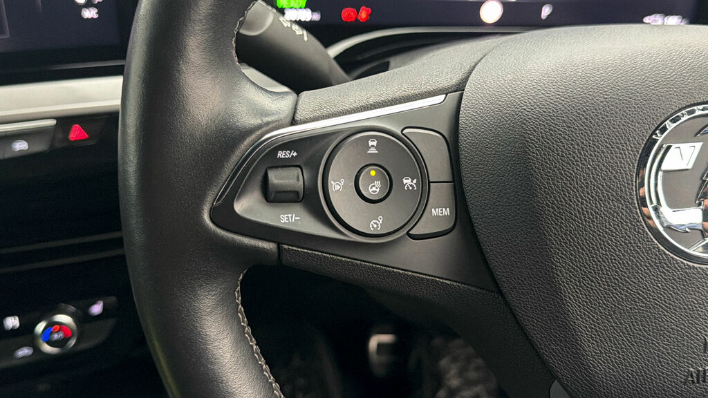 Vauxhall Mokka-e 100Kw Gs Line 50Kwh White #23