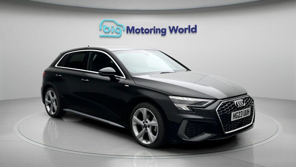 Audi A3 S Line HG23UUH Black
