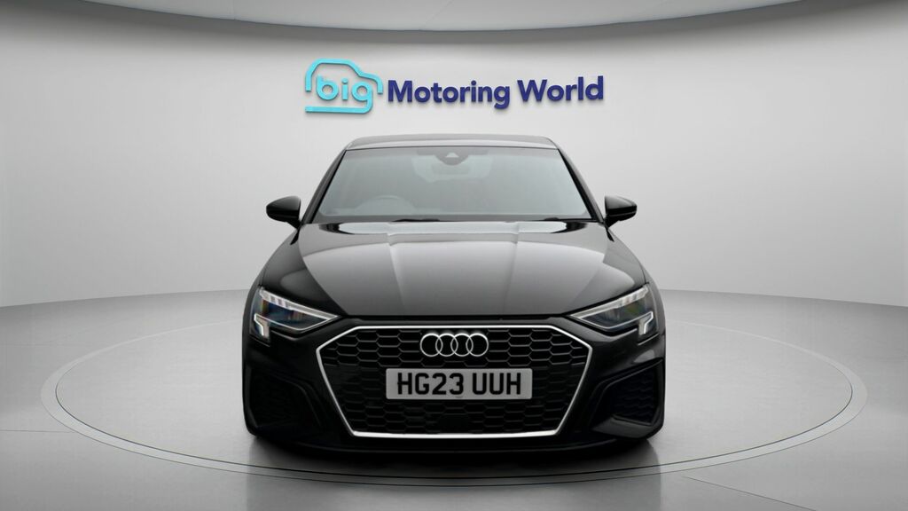 Audi A3 S Line HG23UUH Black #2