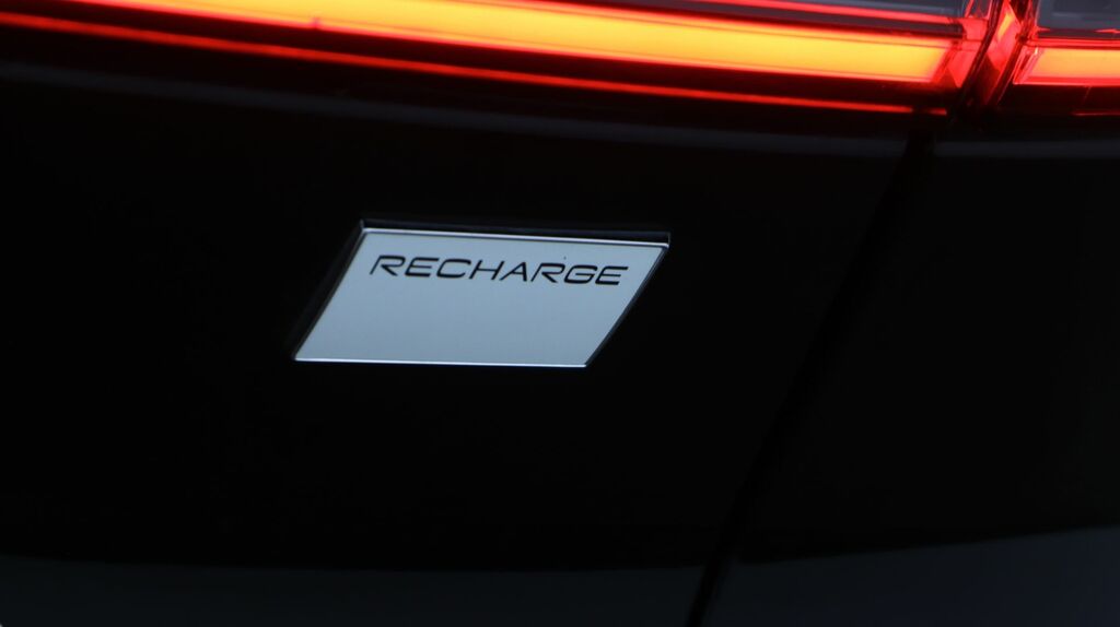 Volvo C40 170Kw Recharge Core 69Kwh Black #21