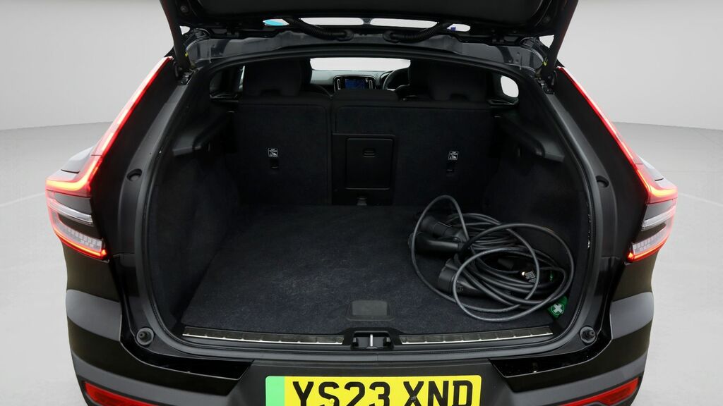 Volvo C40 170Kw Recharge Core 69Kwh Black #17