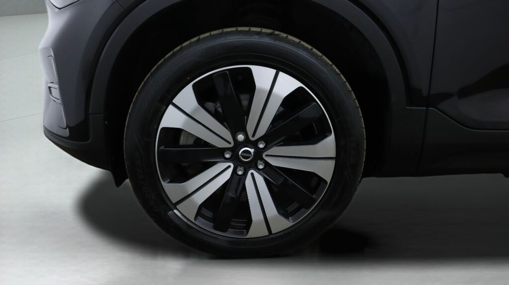 Volvo C40 170Kw Recharge Core 69Kwh Black #18