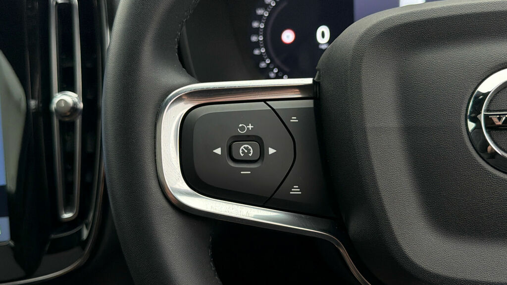 Volvo C40 C40 Pro Recharge Twin Ev Awd Red #21