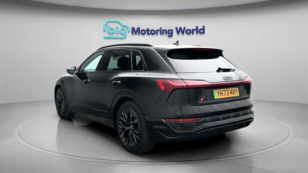 Audi Q8 e tron Black Edition Black #5