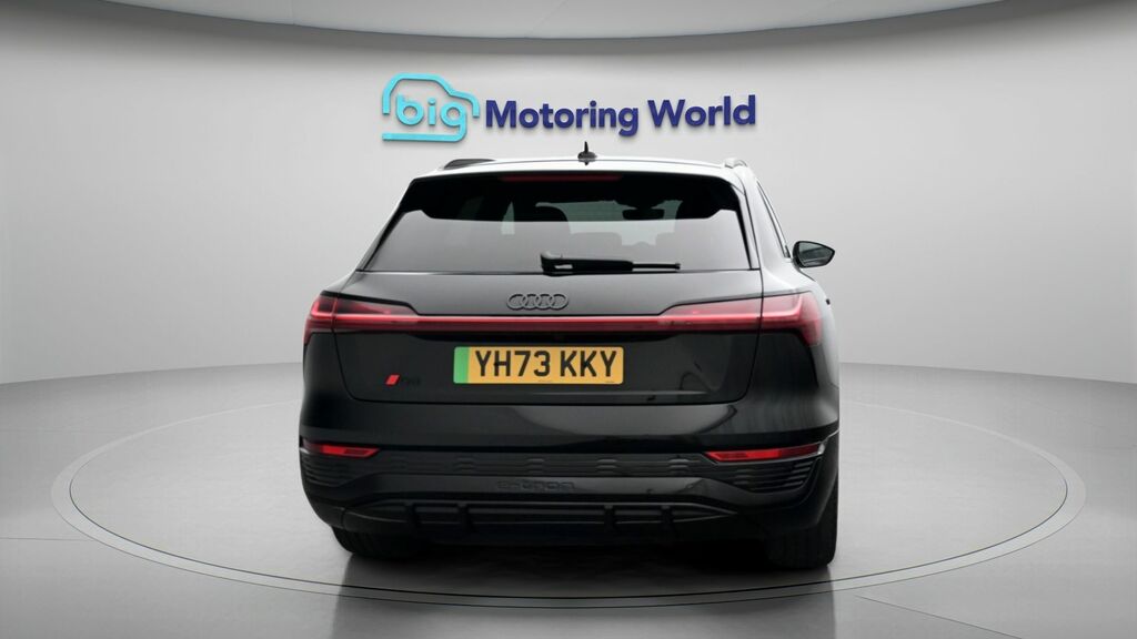 Audi Q8 e tron Black Edition Black #6