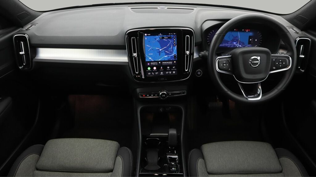 Volvo XC40 2.0 B3p Plus Dark Estate Black #13