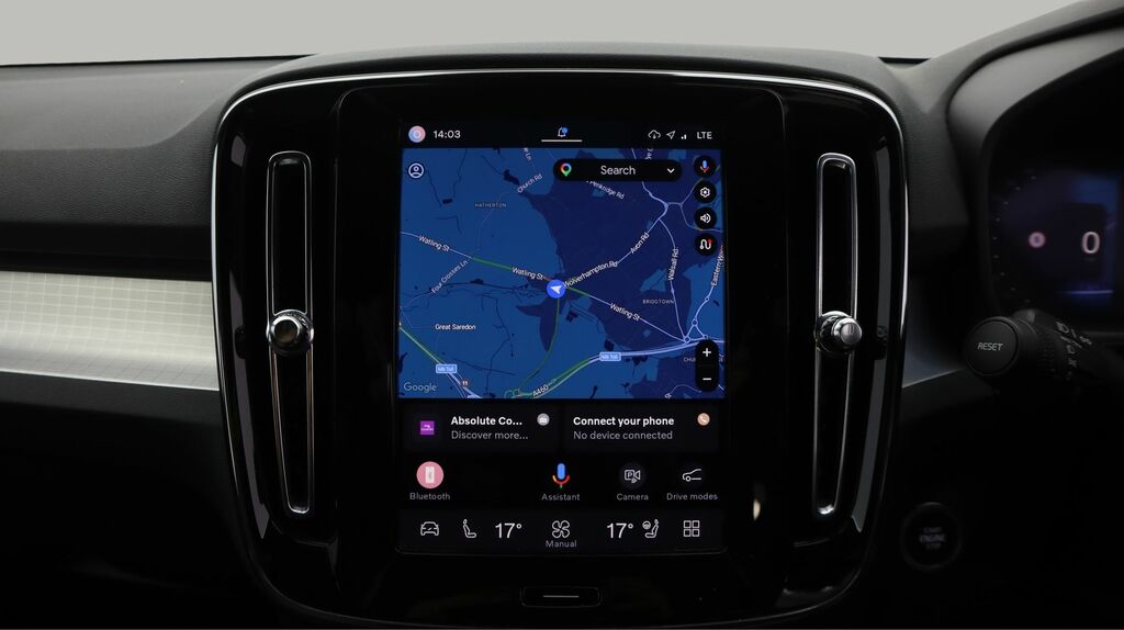 Volvo XC40 2.0 B3p Plus Dark Estate Black #11