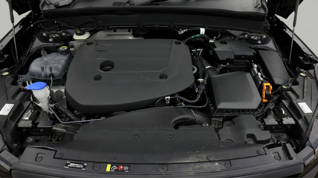 Volvo XC40 2.0 B3p Plus Dark Estate Black #19