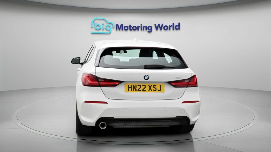 BMW 1 Series Sport White #6