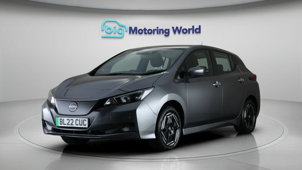 Nissan Leaf Acenta Grey #3