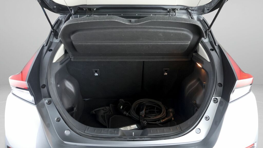 Nissan Leaf 110Kw N-connecta 40Kwh Grey #16