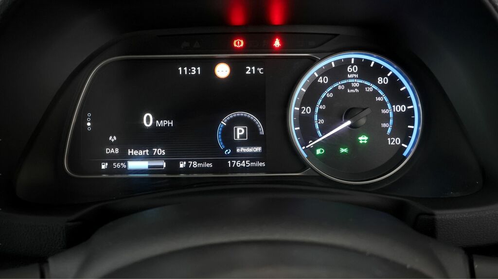 Nissan Leaf 110Kw N-connecta 40Kwh Grey #10