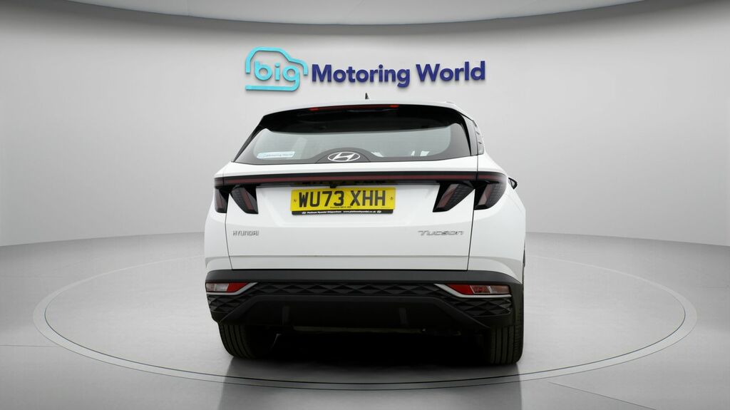 Hyundai Tucson Se Connect WU73XHH White #6