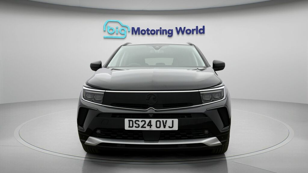 Vauxhall Grandland Ultimate Black #2