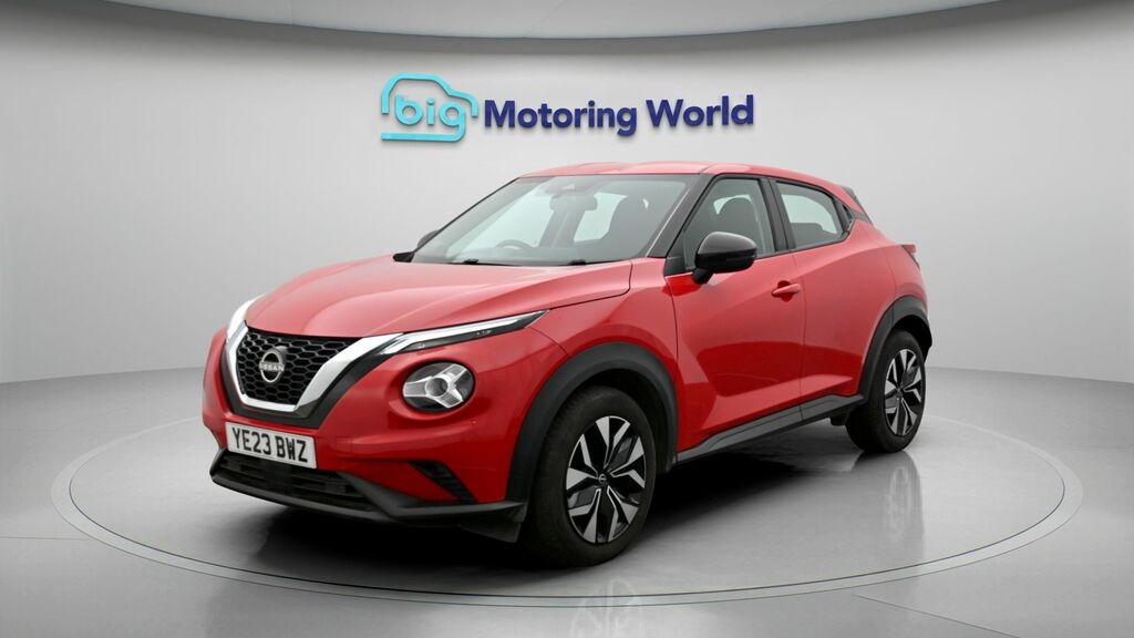Nissan Juke Acenta Red #3