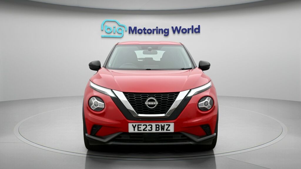 Nissan Juke Acenta Red #2