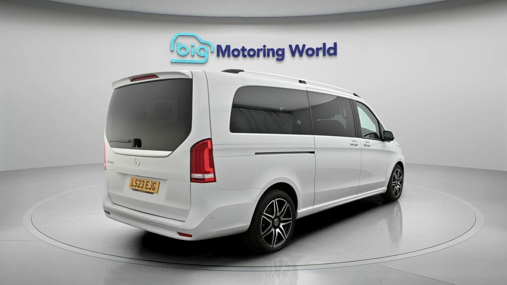 Mercedes-Benz V Class V 220 D Amg Line Grey #7
