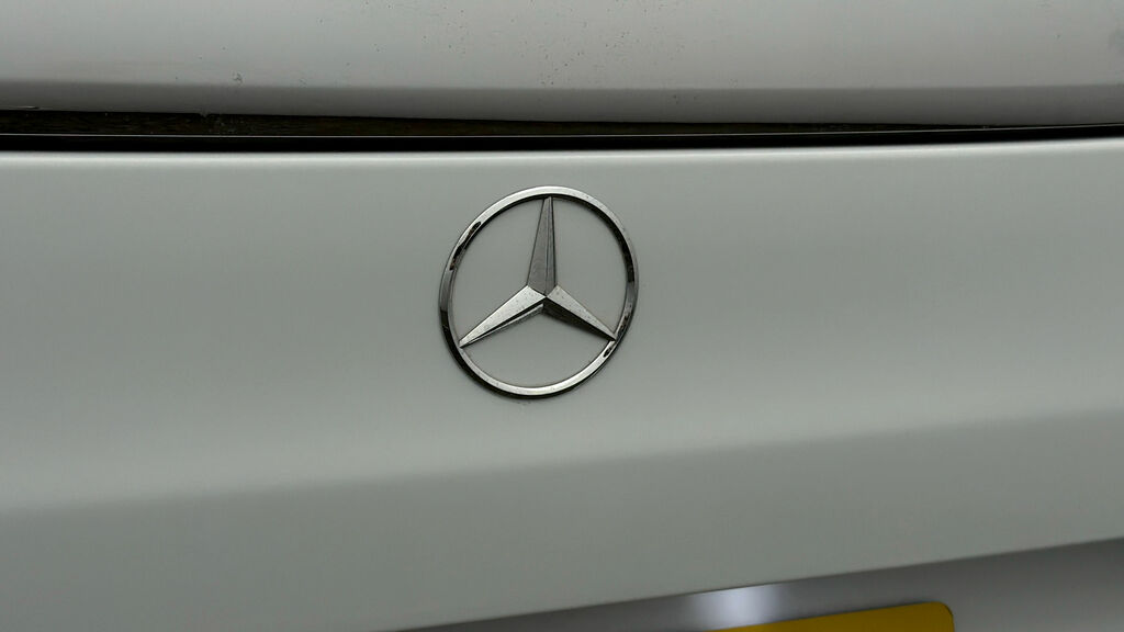 Mercedes-Benz V Class V 220 D Amg Line Grey #19