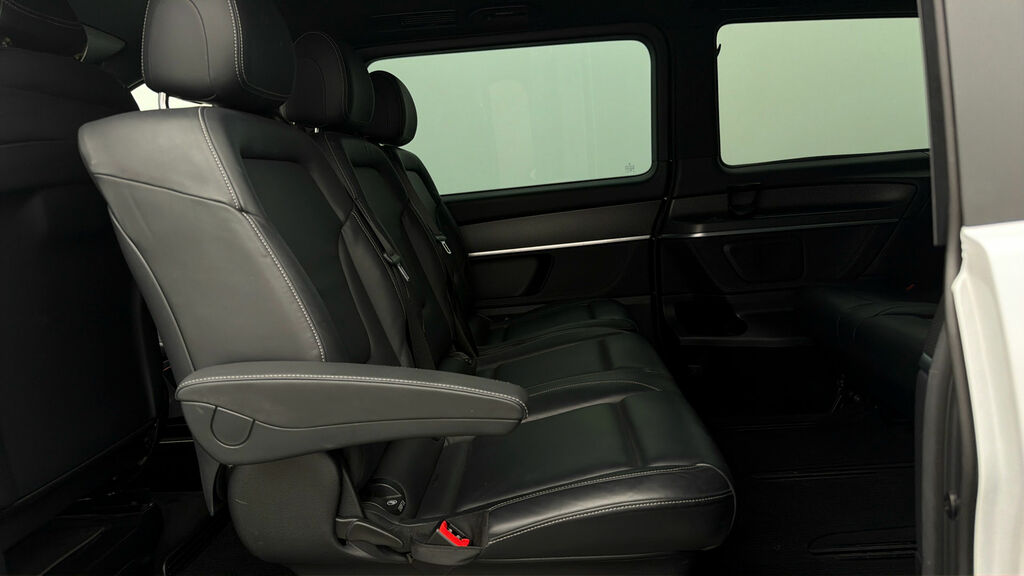 Mercedes-Benz V Class V 220 D Amg Line Grey #15