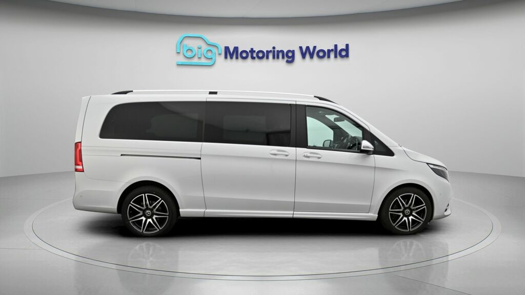 Mercedes-Benz V Class V 220 D Amg Line Grey #8