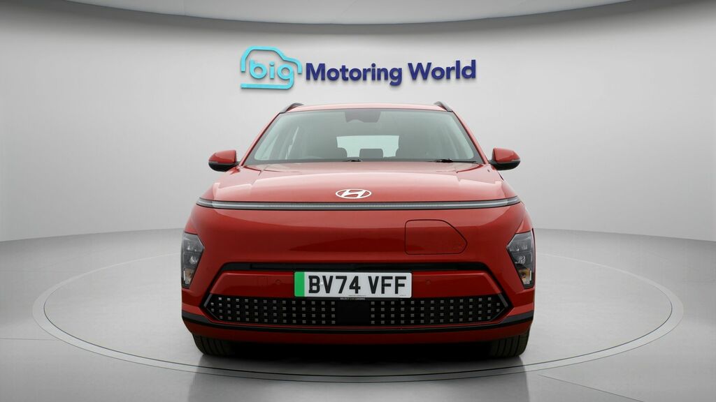 Hyundai Kona Advance Red #2