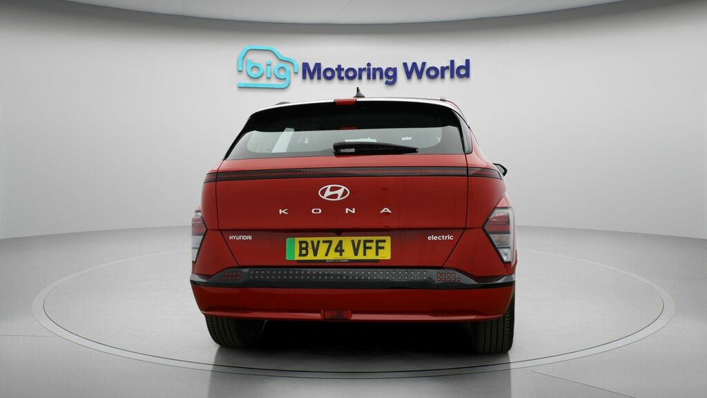Hyundai Kona Advance Red #6