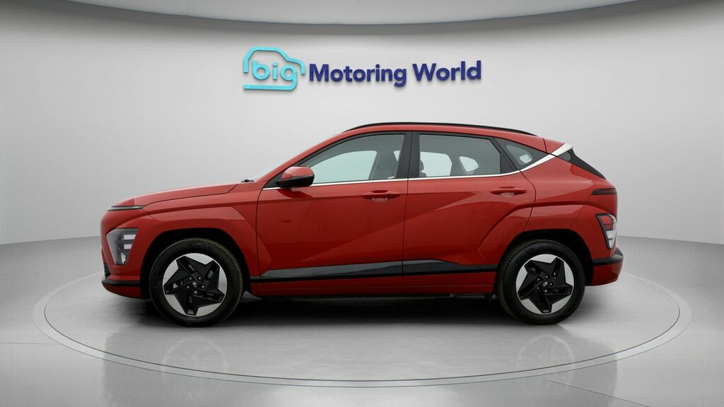 Hyundai Kona Advance Red #4