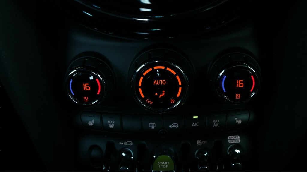 Mini Electric 32.6Kwh Level 3 Hatchback 184 P Black #12